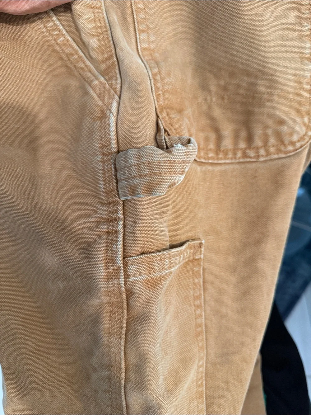 Carhartt Men’s Tan Cargo Pants Loose Fit